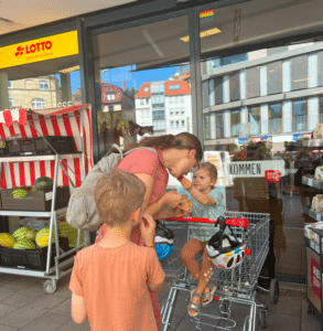 Tasting Holiroots at REWE Roth